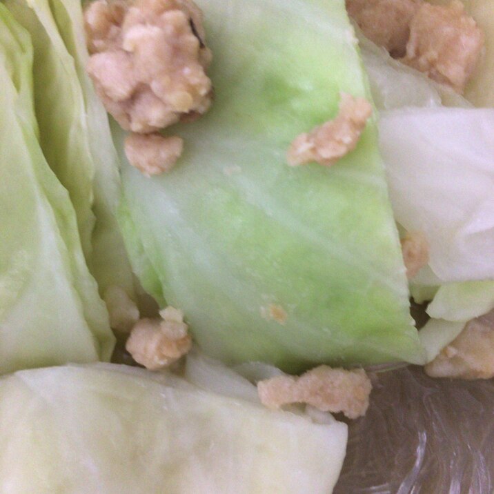 キャベツと鶏ひき肉の春雨スープ 味噌 レシピ 作り方 By Mamimumai 楽天レシピ